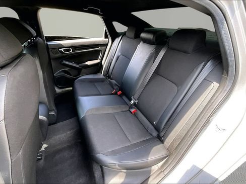 Used 2024 Honda Civic Sport image 16