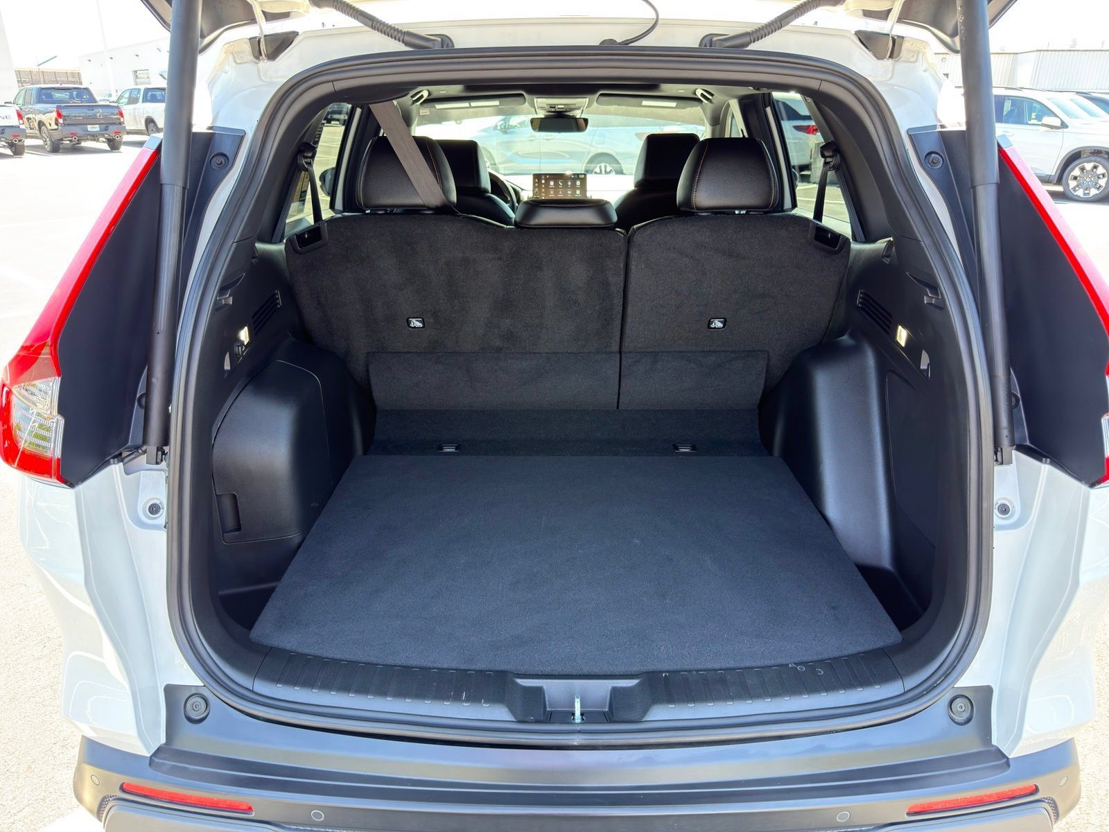 Used 2026 Honda CR-V Sport Touring image 32