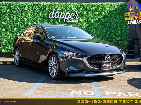 Used 2021 MAZDA MAZDA3 s FWD image 3
