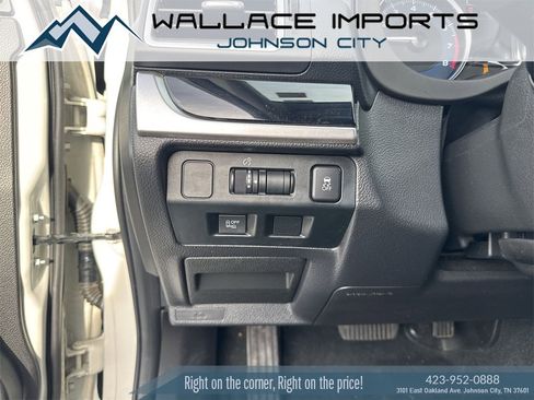 Used 2017 Subaru Crosstrek 2.0i Limited image 35