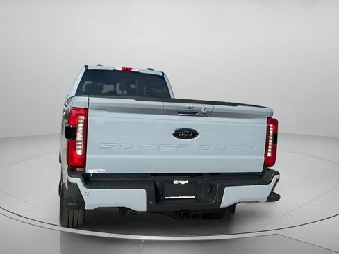 New 2026 Ford F350 Lariat w/ Black Appearance Package image 25