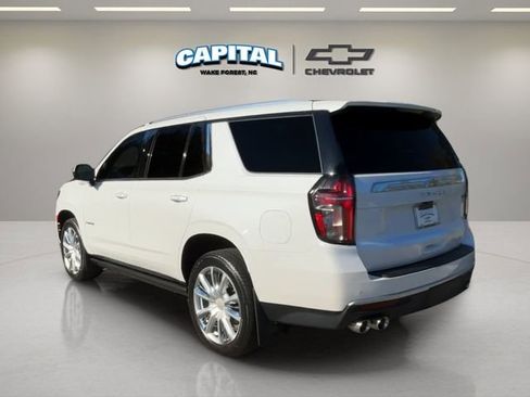 Used 2024 Chevrolet Tahoe High Country image 3