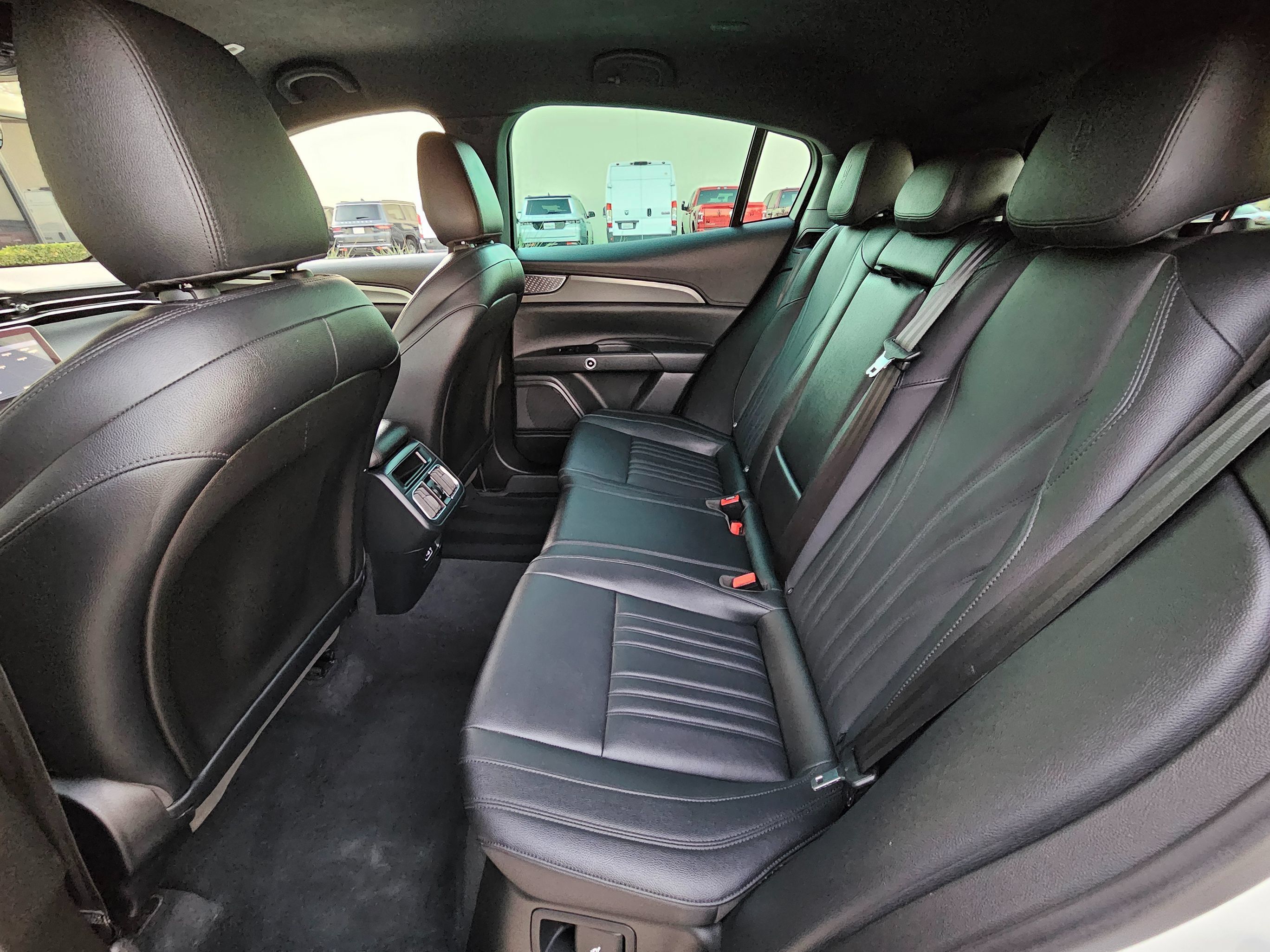 Used 2024 Maserati Grecale GT AWD/4WD image 16