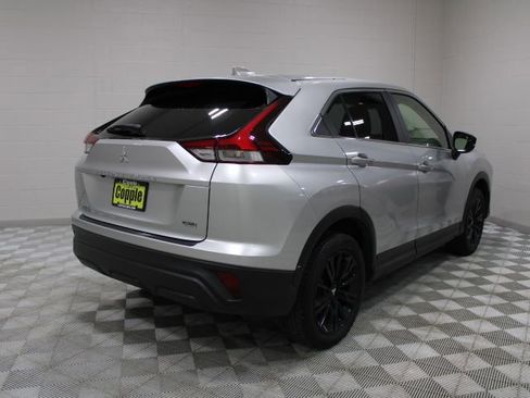 Used 2023 Mitsubishi Eclipse Cross LE image 11