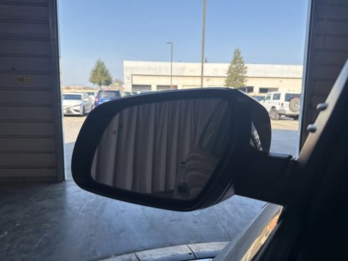 Certified 2023 Hyundai Venue SEL w/ Cargo Package image 27