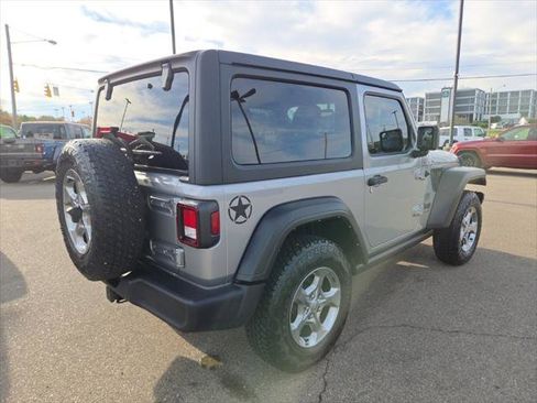 Certified 2021 Jeep Wrangler Sport S image 9
