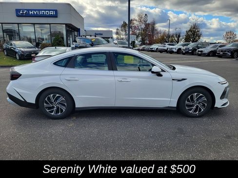 New 2026 Hyundai Sonata Blue FWD image 2
