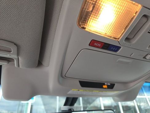 Used 2019 Subaru Legacy 2.5i Limited image 8