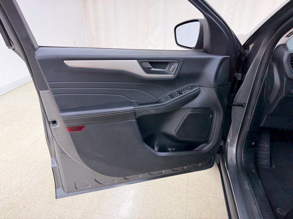 Used 2022 Ford Escape SE w/ Convenience Package AWD/4WD image 15
