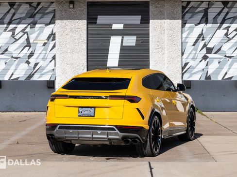 Used 2019 Lamborghini Urus image 15