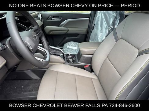 New 2026 Chevrolet Colorado ZR2 w/ Technology Package AWD/4WD image 6
