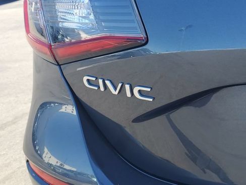 Certified 2024 Honda Civic EX-L image 7