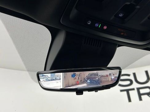 Used 2024 GMC Yukon Denali Ultimate image 29