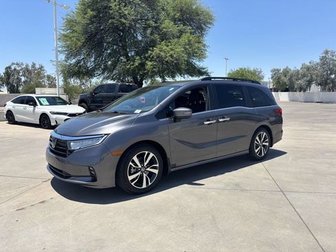 Certified 2024 Honda Odyssey Touring image 31