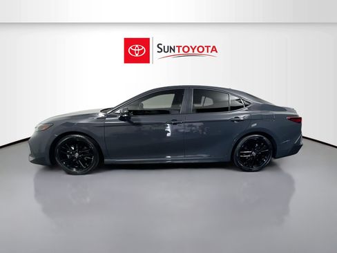 Used 2026 Toyota Camry SE w/ Convenience Package FWD image 7