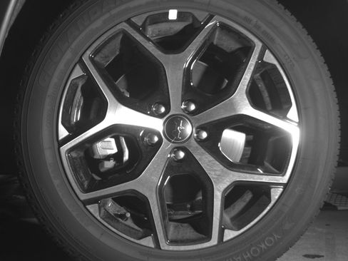 Used 2025 Jeep Compass Limited image 12