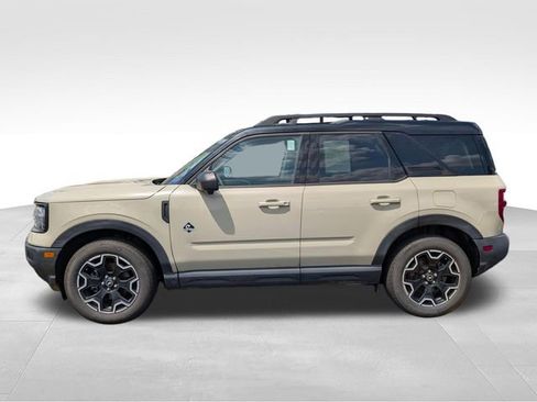 Used 2025 Ford Bronco Sport Outer Banks w/ Outer Banks Tech Package+ AWD/4WD image 4