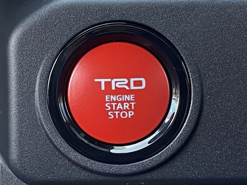 New 2026 Toyota 4Runner TRD Sport AWD/4WD image 17