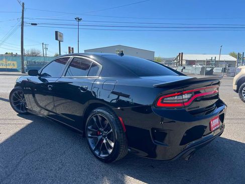 Used 2021 Dodge Charger Scat Pack w/ Plus Group RWD image 7
