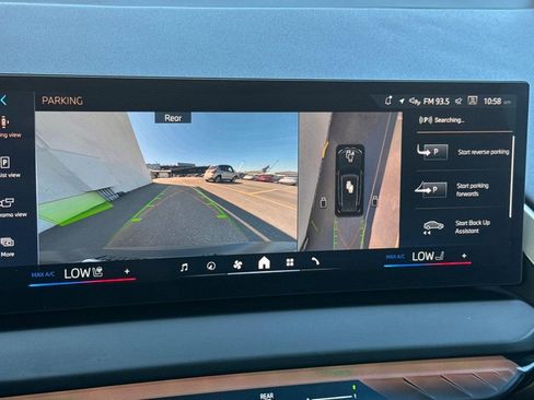 Used 2025 BMW X3 xDrive30i w/ Premium Package image 25