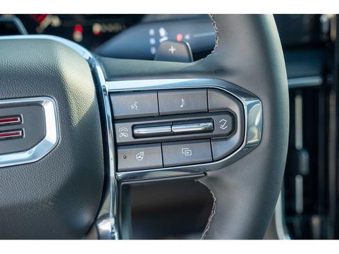 New 2026 GMC Yukon Elevation w/ Elevation Premium Package AWD/4WD image 20