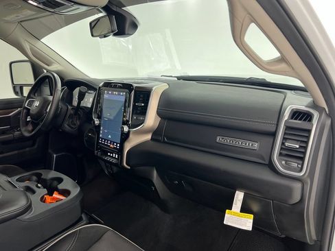 Used 2024 RAM 2500 Laramie AWD/4WD image 26