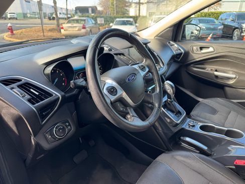 Used 2013 Ford Escape Titanium image 11