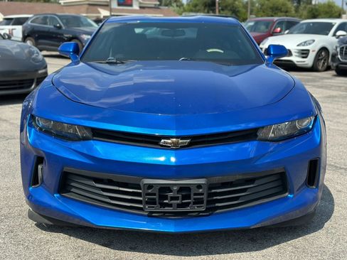 Used 2017 Chevrolet Camaro LT w/ Technology Package RWD image 2