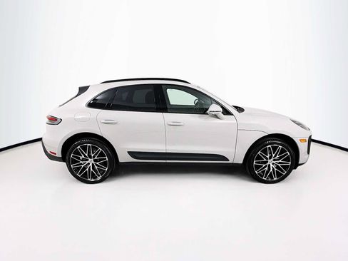 New 2026 Porsche Macan AWD/4WD image 8