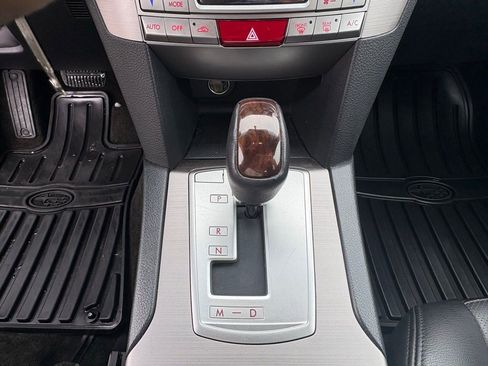 Used 2013 Subaru Legacy 2.5i Limited image 18