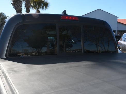 Used 2014 Toyota Tacoma PreRunner image 16