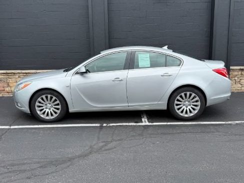 Used 2011 Buick Regal CXL Turbo FWD image 7
