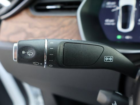 Used 2019 Tesla Model S 100D image 43