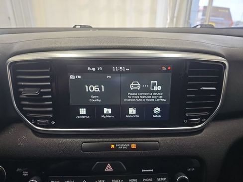 Used 2020 Kia Sportage S w/ S Premium Package AWD/4WD image 18