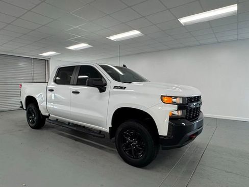Used 2021 Chevrolet Silverado 1500 Custom Trail Boss image 3