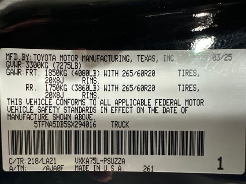 Used 2025 Toyota Tundra Platinum AWD/4WD image 11