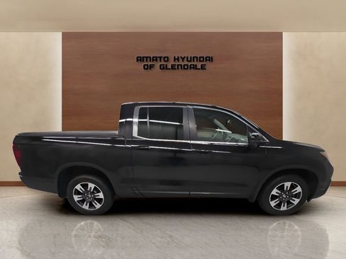 Used 2017 Honda Ridgeline RTL-T image 7