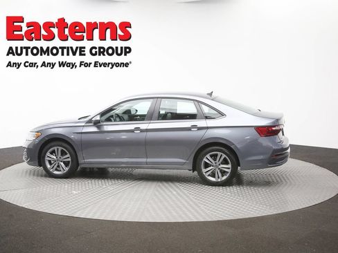 Used 2024 Volkswagen Jetta SE FWD image 54
