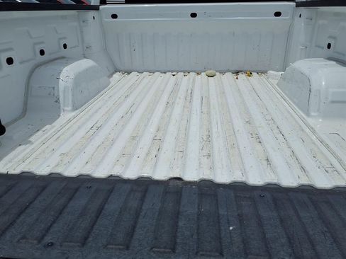 Used 2022 GMC Sierra 1500 SLE RWD image 10