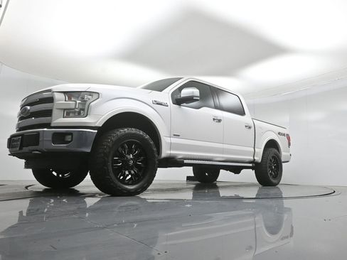 Used 2016 Ford F150 Lariat w/ Equipment Group 502A Luxury AWD/4WD image 44