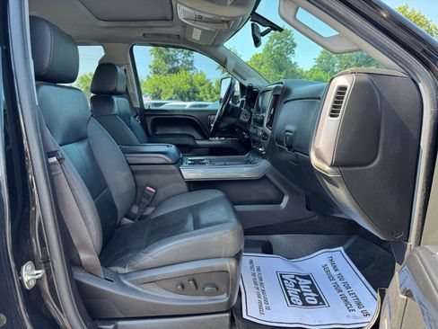 Used 2015 GMC Sierra 2500 SLT AWD/4WD image 18
