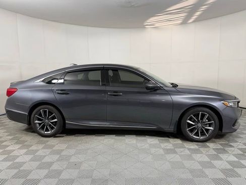 Used 2022 Honda Accord EX-L image 8