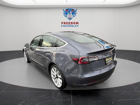 Used 2020 Tesla Model 3 Long Range image 4