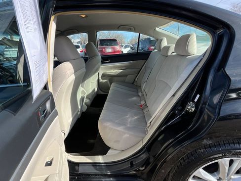 Used 2014 Subaru Legacy 2.5i w/ Alloy Wheel Package image 18
