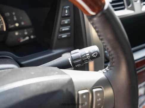 Used 2006 Cadillac XLR RWD image 71