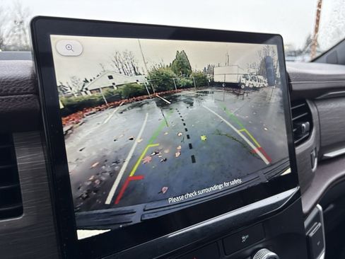 Used 2023 Ford Expedition Max Limited image 42