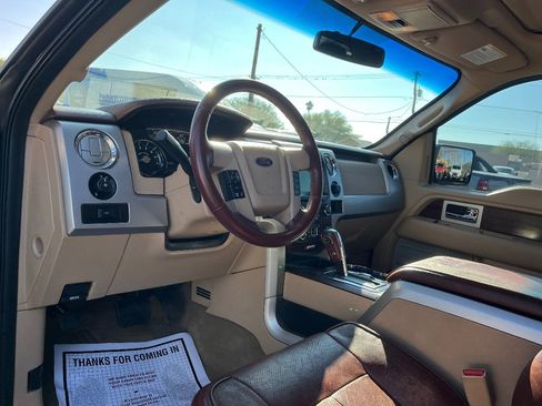 Used 2013 Ford F150 King Ranch w/ King Ranch Luxury Pkg image 27