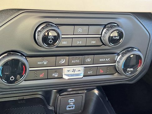 New 2025 Ford Bronco Big Bend image 25