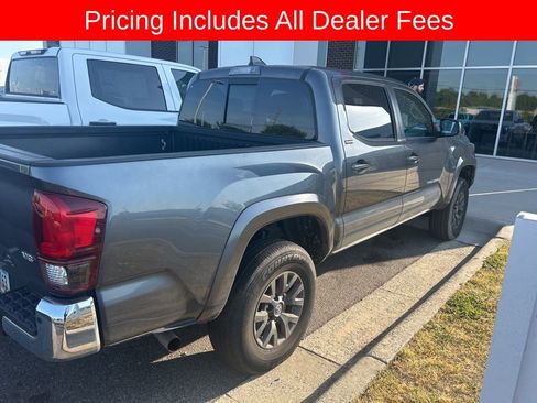 Used 2023 Toyota Tacoma SR5 AWD/4WD image 2
