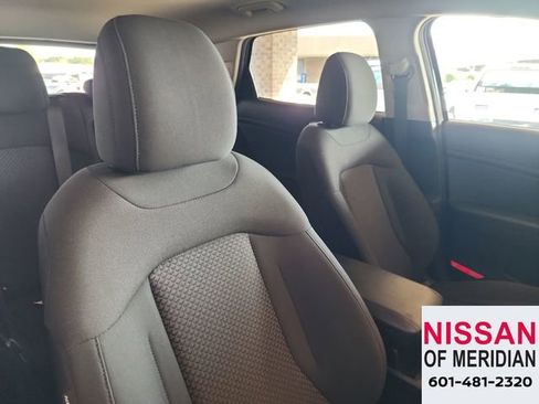 Used 2024 Kia Sportage LX image 16